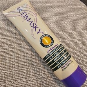 Mudmasky vitamin-infused scalp serum